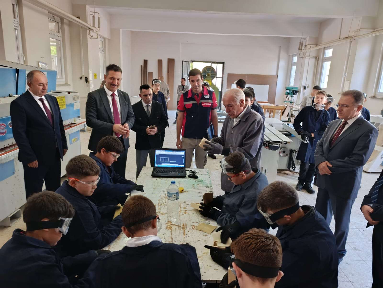 Atölyede 1 gün projesi start aldı 