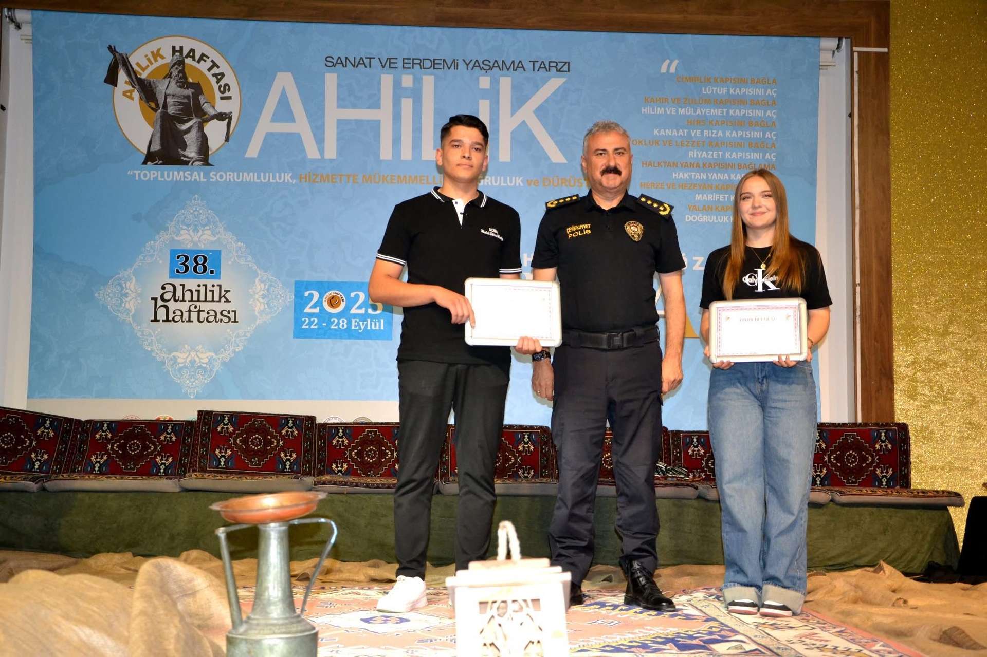 Yılın çırağı ödülü Salihli’ye ! Geleceğin ustaları arasında parladı