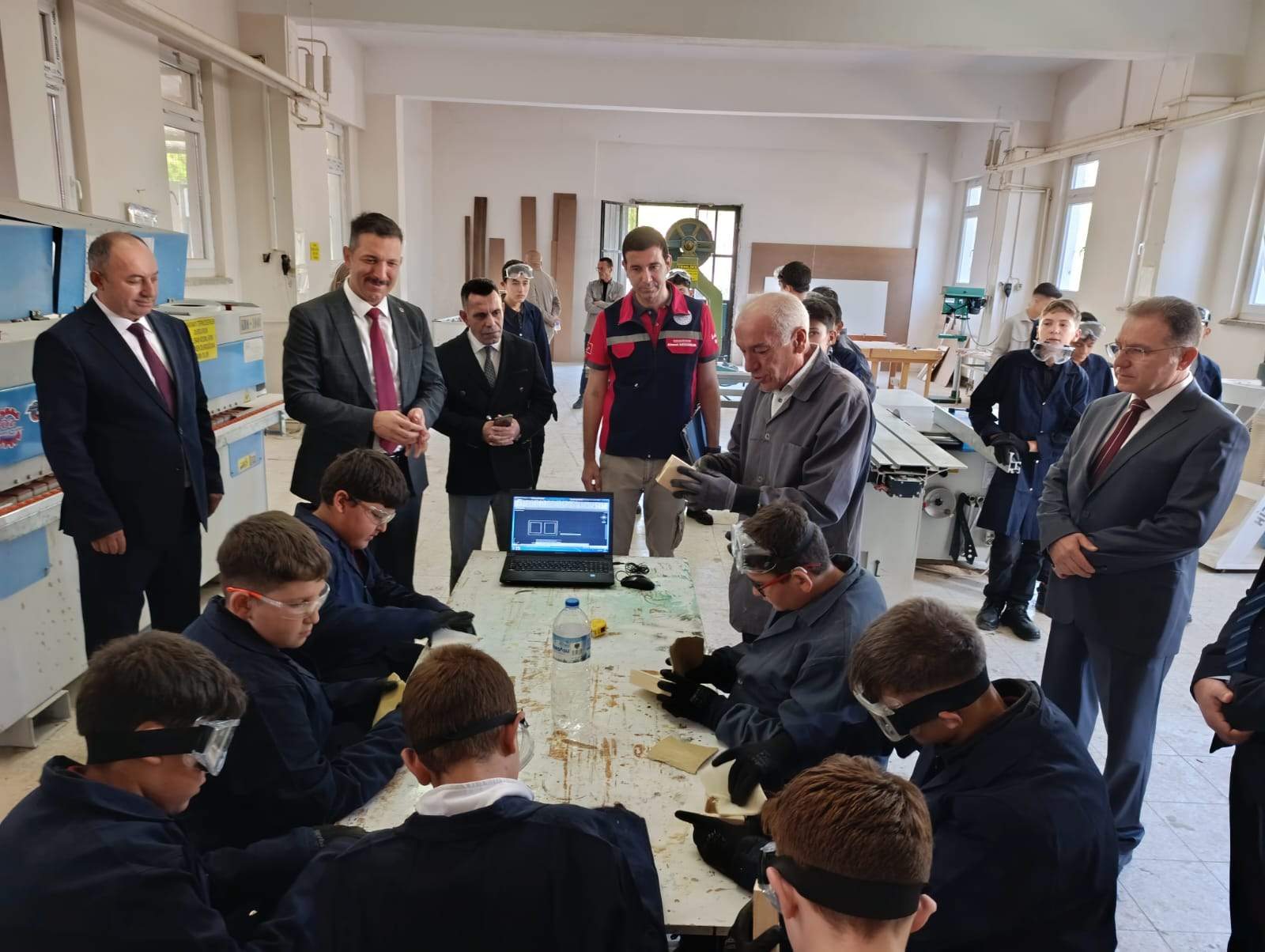 Atölyede 1 gün projesi start aldı 