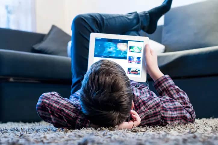 Sosyal medyada yaş sınırı hazırlığı