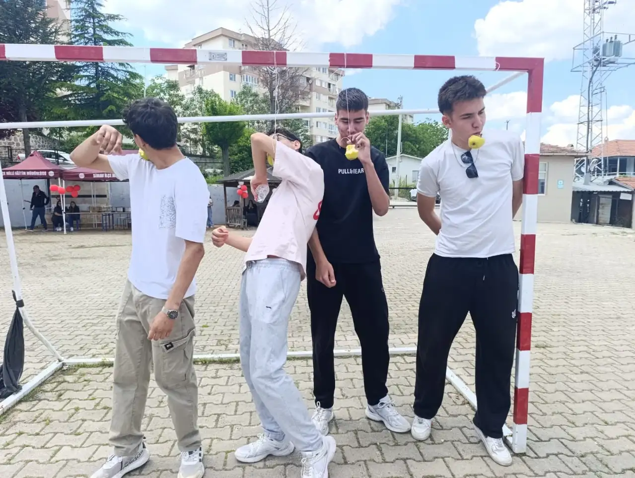Fen Lisesi’nde Bahar Şenliği ve Yıl Sonu Kermesi Festival Coşkusunda Geçti
