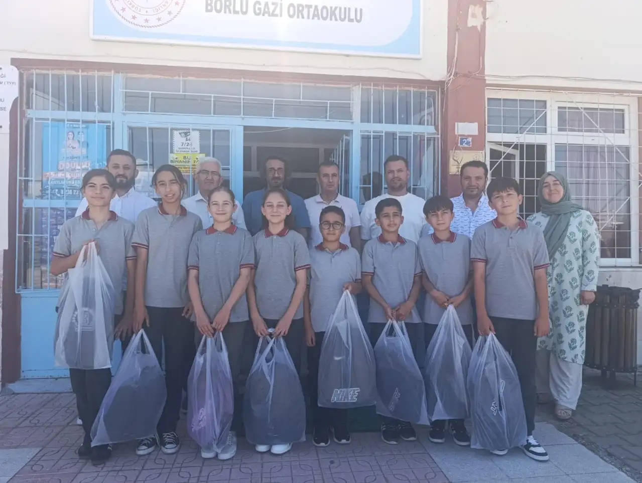 Köprübaşı Borlu Gazi Ortaokulu’ndan Gururlandıran Başarı