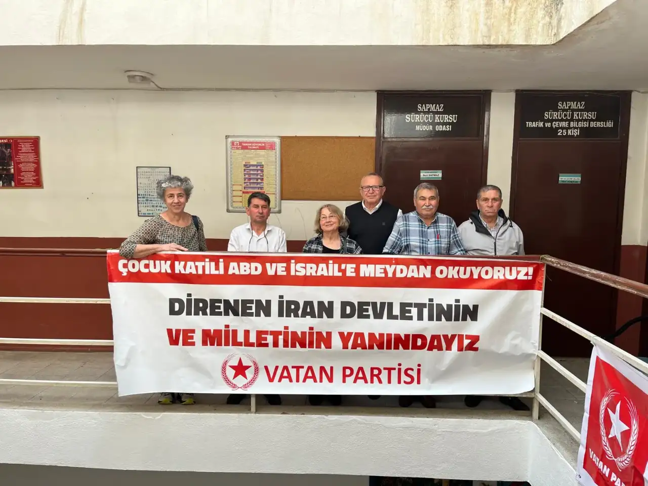 Salihli Vatan’da Murat Özyılmaz yeniden başkan seçildi