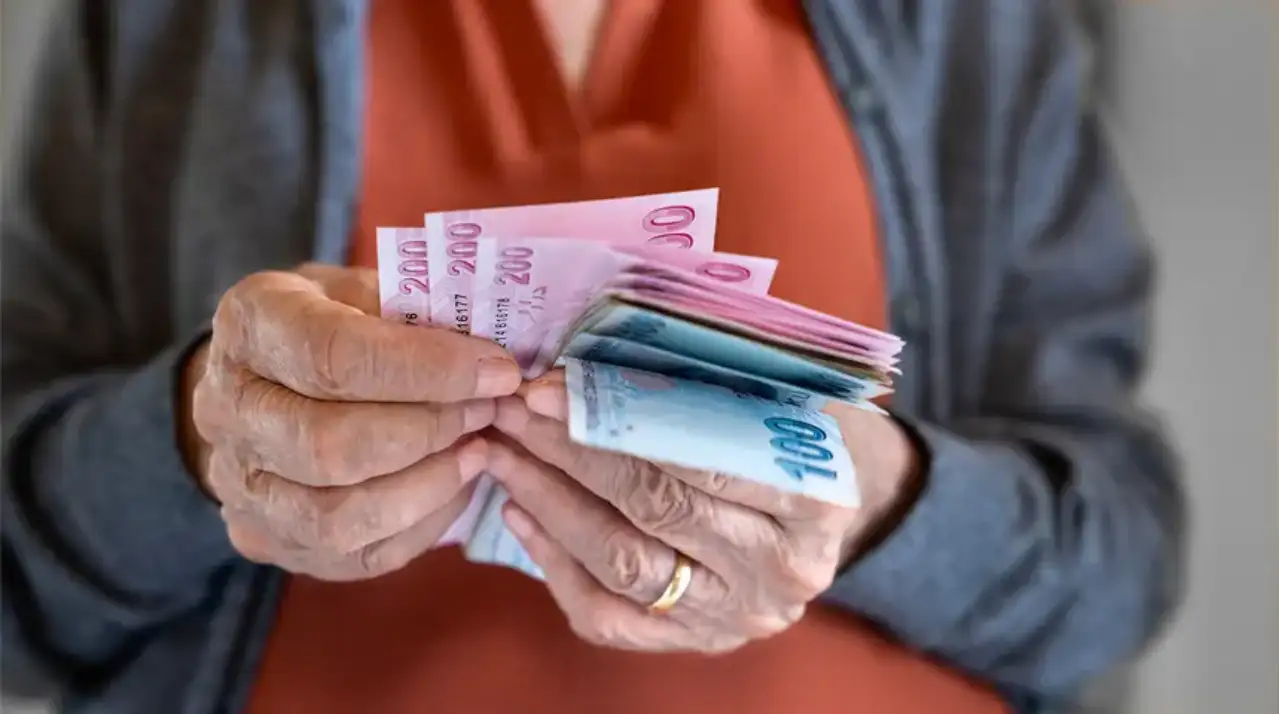 Emekliler ne kadar zam alacak ? 4 aylık oran netleşti