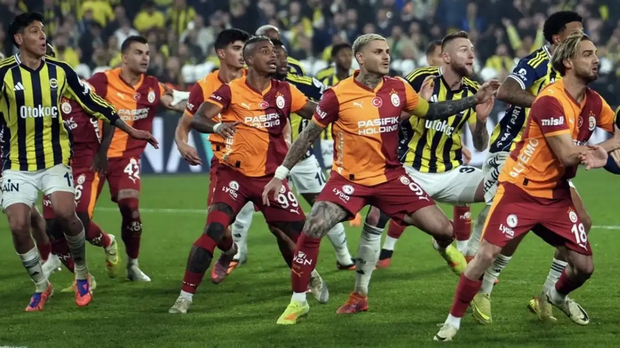 TFF resmen açıkladı: Galatasaray-Fenerbahçe derbisinin saati değişti