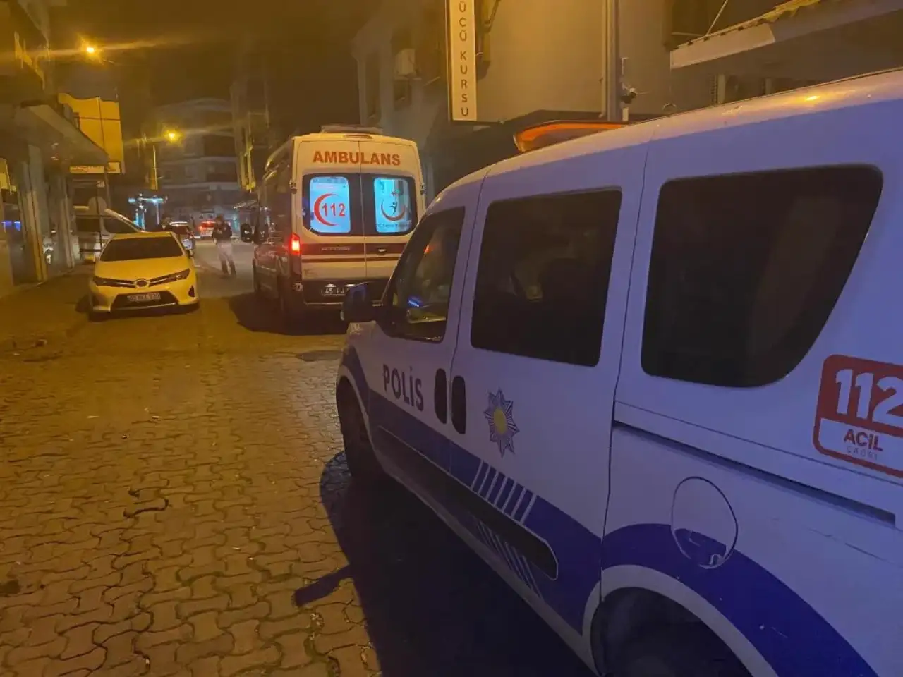 Bıçaklı kavga cinayetle bitti