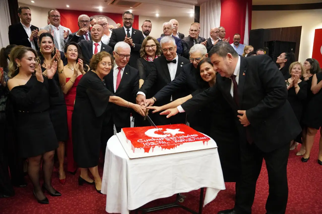 Salihli Rotary Kulübü’nden Cumhuriyet Balosu