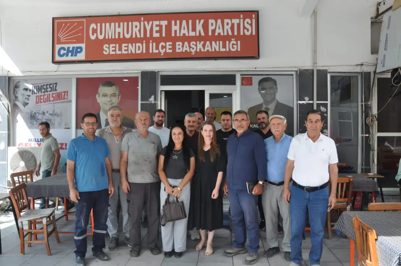 CHP’nin yeni başkanı Kurt, mazbatasını aldı