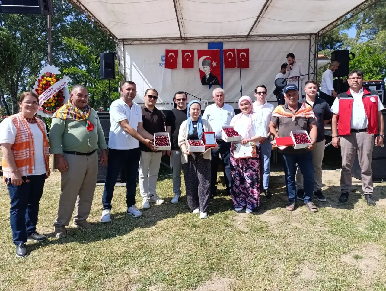 Börez’de 4. Kiraz Festivali Coşkusu... 5 Bin Kişi Bir Araya Geldi
