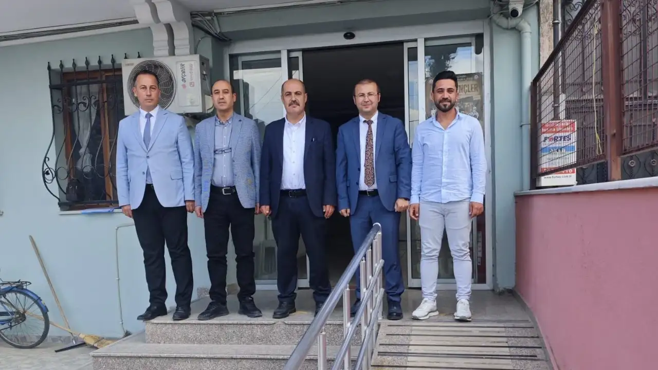 Eğitim-Bir-Sen Salihli’de Yetkili Sendika Oldu