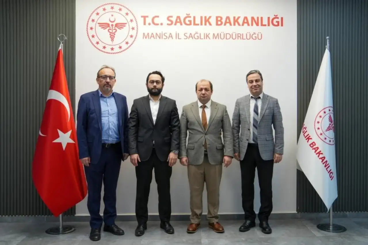 Eşini ve kızını kaybeden acılı baba umut oldu